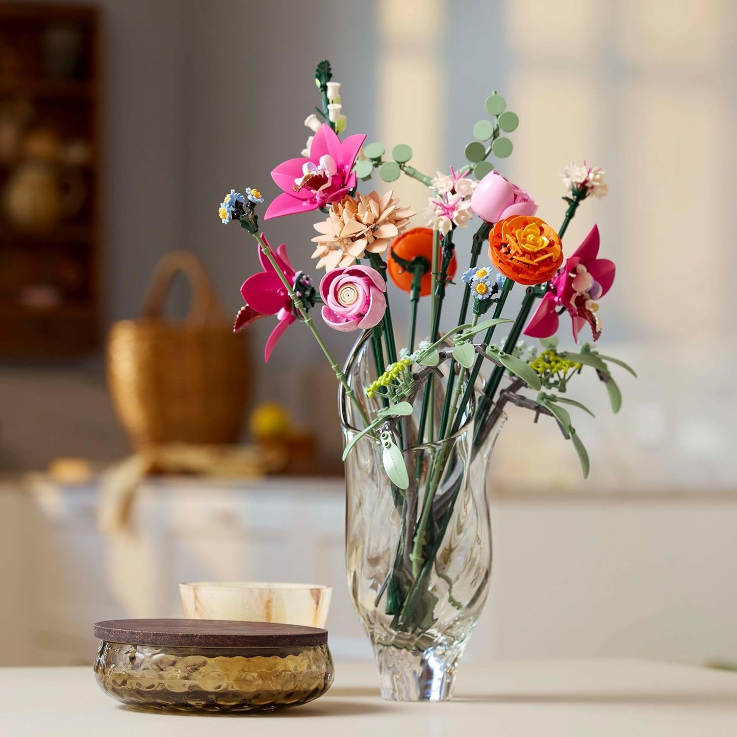 LEGO Botanical Ramo de Flores Fantasía en Rosa Maqueta para Adultos, Regalo para el Día de la Madre, Decoración Floral para el Hogar y Oficina con Margaritas, Eucalipto Artificial y Rosas 10342