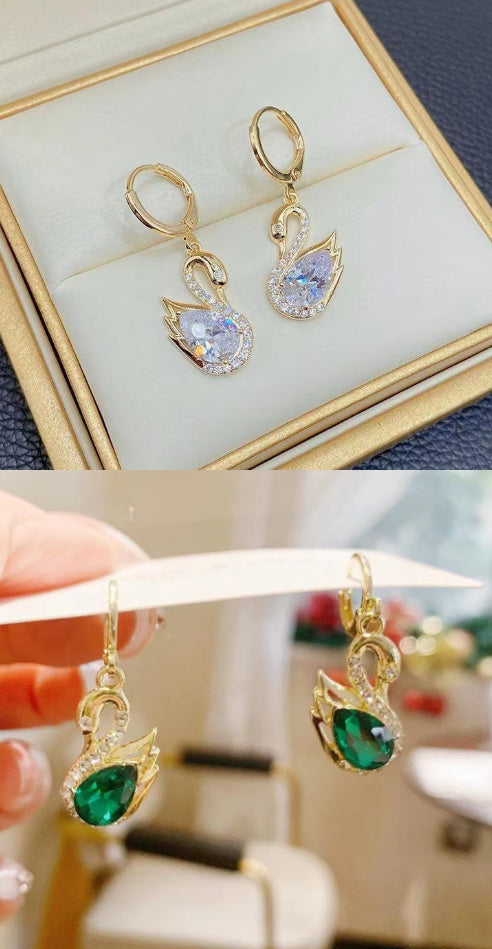 pendientes de cisne con brillantes